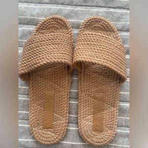 Salt and Umber tan slides size 8. Only worn once.